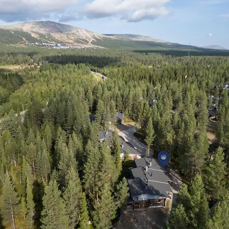 In Lapland - Hillevilla 別荘